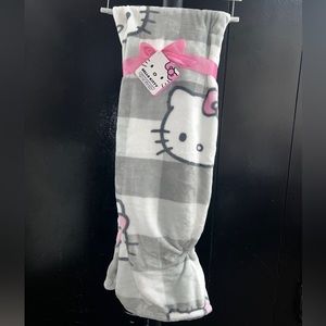 Sanrio Hello Kitty Gray Pink Buffalo Plaid 50x70" Throw Blanket Viral TikTok